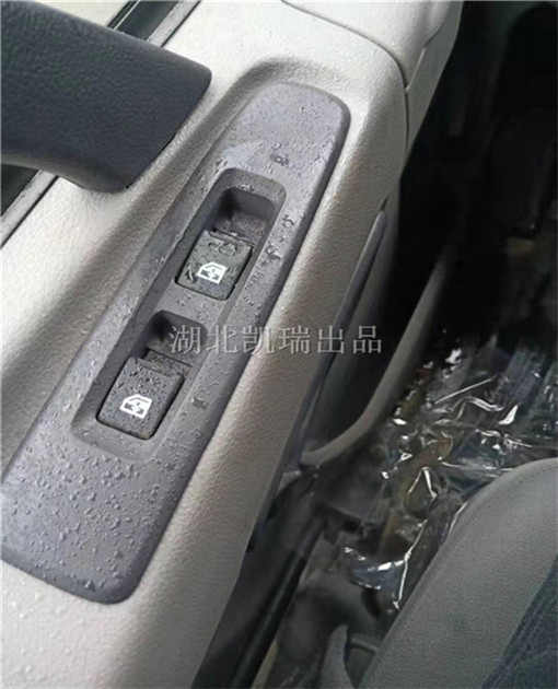 檢衡車底盤電動(dòng)車窗