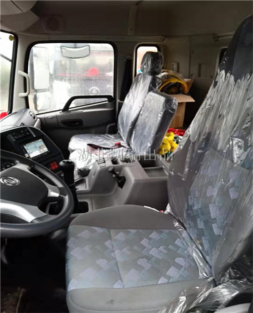 計(jì)量檢衡車專用三人座椅
