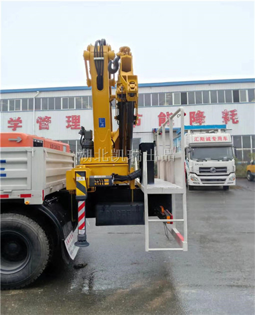 計(jì)量檢衡車后置操作平臺(tái)