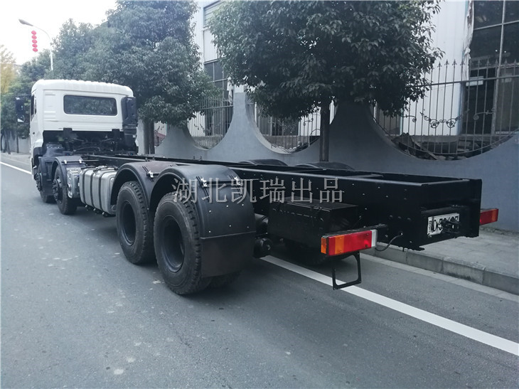 計(jì)量檢衡車專用底盤車架鉚接加固