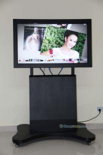 博邦誠BBC-W42P紅外多點觸控一體機 靈活定制，賦能智慧交互新體驗